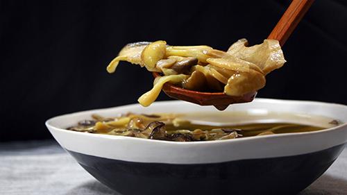 提高免疫力的食物有哪些（提高免疫力的食物有哪些金价）