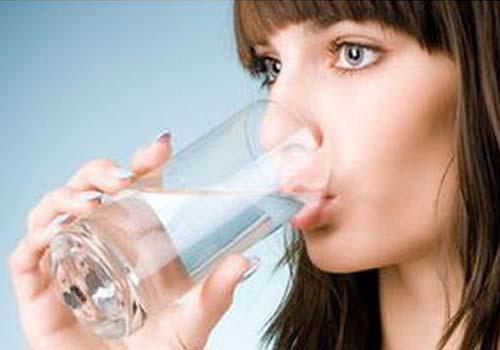 月经提前七天正常吗 小女孩月经提前七天正常吗