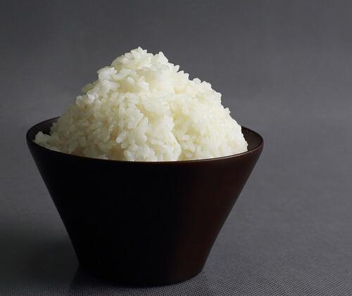 吃米饭和面食哪个更容易胖（吃米饭和吃面哪个更容易胖）