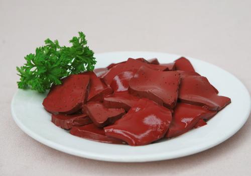 女人吃什么食物排毒（女人吃什么食物可以排毒养颜）