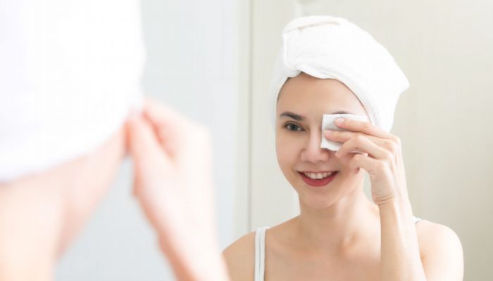 角质层薄用卸妆油还是卸妆水 角质层薄适合卸妆油还是水