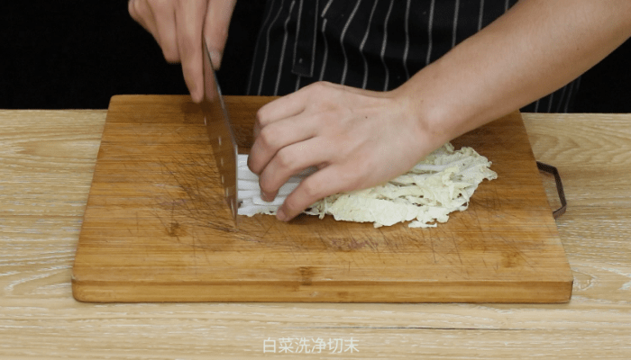 白菜猪肉饺子馅汤的做法 白菜猪肉饺子馅汤怎么做好吃