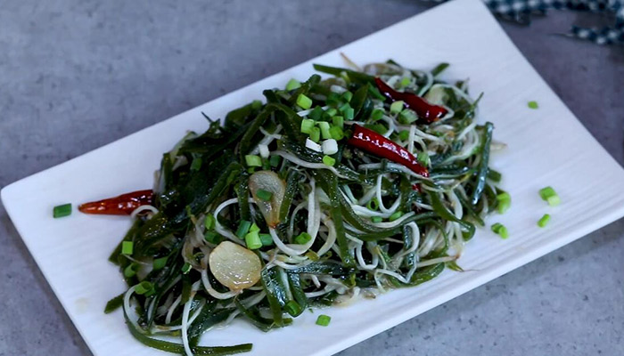 豆芽海带怎么炒好吃 豆芽海带的做法