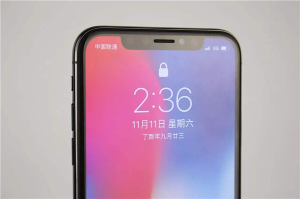 iphoneX来电铃声一响就黑屏怎么回事