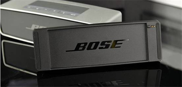 Bose SoundLink Mini蓝牙音响连接交流电源时不启动怎么办