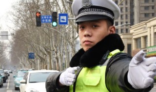 多次违章未处理被扣行驶证后（车辆违章三次以上未处理驾驶证行驶证扣暂扣怎么处理）
