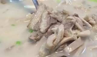 秋天炖羊肉汤放什么好 秋天羊肉煲什么汤比较好