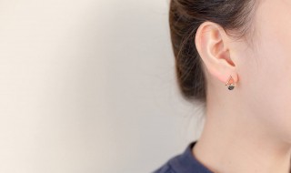 耳洞发炎流脓怎么办（耳洞发炎流脓怎么办用什么药）