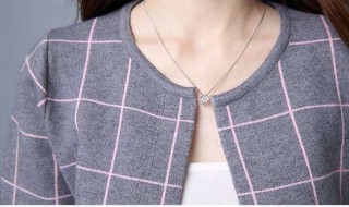 针织衫搭配什么裤子好看（衬衫搭配什么裤子好看）