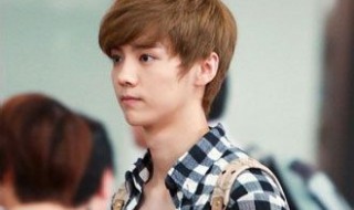 男孩子打扮简单的方法 男孩怎样打扮自己更有气质