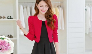 秋季女装搭配技巧（秋季女装穿衣搭配风格有哪些）