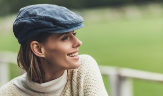 鸭舌帽子搭配技巧（鸭舌帽如何搭配）