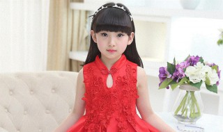 8岁女童搭配衣服技巧 八岁的小女孩穿什么衣服好看