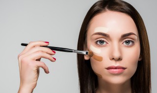 新手修容棒使用教程（使用修容棒的视频教程）