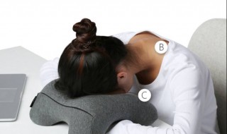 除脸上睡痕的方法是怎样的?（脸上的睡痕一直不消）