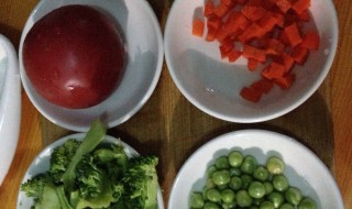 混合蔬菜泥怎么搭配好（混合蔬菜泥怎么搭配好吃窍门）