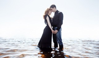 男士黑色衬衣如何搭配 男士黑色衬衣如何搭配图片