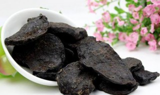 何首乌怎样吃才黑发（何首乌怎样吃才黑发快）