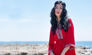 度假风穿衣打扮技巧 度假风穿搭