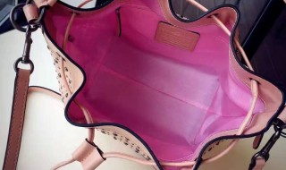 单肩包怎么背 单肩包怎么背不会滑落