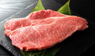 红烧牛腩火锅的做法（红烧牛腩火锅图片）