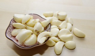 野蒜怎么吃功效最好（薤白和野蒜的区别）