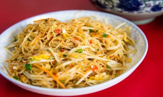 炒米粉（炒米粉怎么炒好吃又简单）