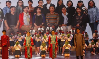 保险正能量三句半（保险三句半视频表演）