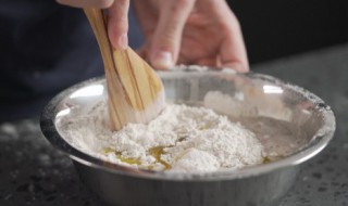 糖糕做法（开水烫面炸糖糕做法）