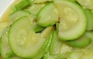 西胡瓜为什么不能吃（为啥不能吃西瓜）