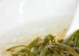 银鱼莼菜怎么做（银鱼莼菜羹的做法）