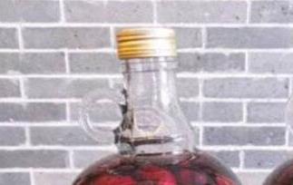 桑果酒的功效与作用 桑果酒的功效与作用可以加什么