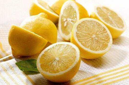 柠檬怎么吃最好，柠檬怎样清洗（柠檬如何清洗比较好）