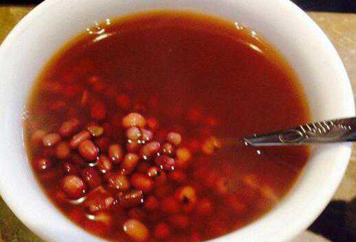 红豆薏米水的功效与作用 常喝红豆薏米水的功效与作用