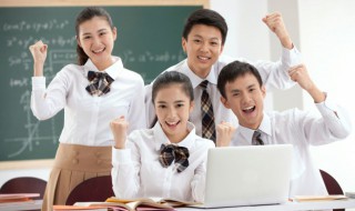 推荐一本书作文300字（推荐一本书作文300字五年级上册）