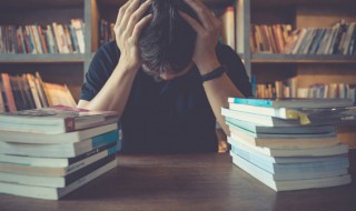 高考励志简短演讲稿（高考的励志演讲稿）