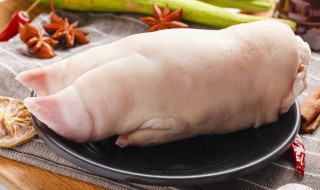 猪脚上的硬壳怎么去除 猪蹄脚上那个壳怎么弄掉