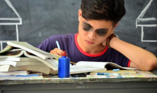 高三学生叛逆怎么办 高三学生叛逆家长该怎么办