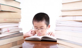 粒粒皆辛苦的上一句 粒粒皆辛苦的上一句这是什么歌