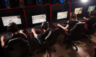 fps射击游戏怎么瞄准（枪战游戏怎么快速瞄准）