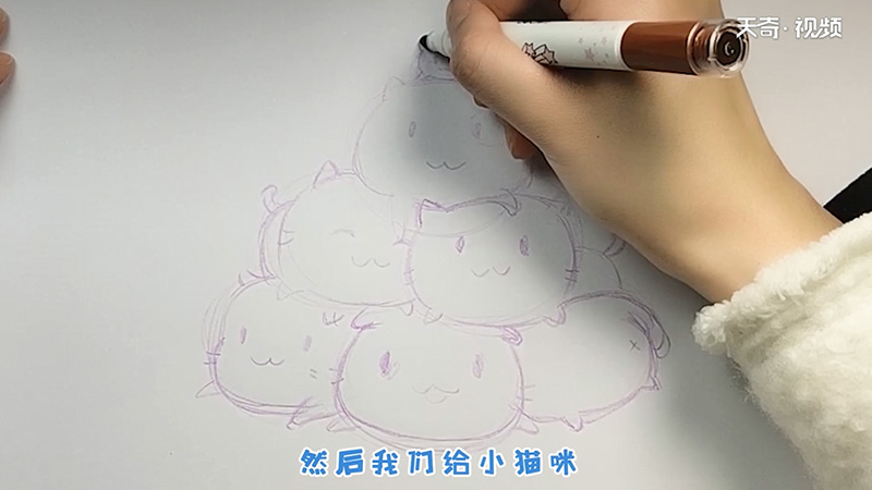 一群猫咪简笔画