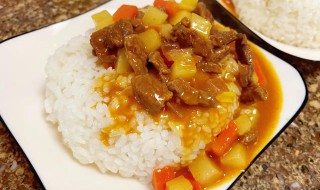 咖喱盖饭做法 咖喱鸡盖饭的做法