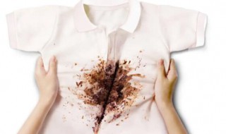 衣服上的汗渍怎么去除（如何去掉衣服上的汗渍）