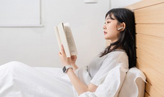 女主单向暗恋文有哪些（小说暗恋文女主默默喜欢）