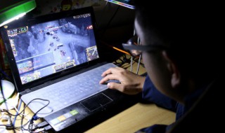 丧尸围城4哪个版本划算（丧尸围城4怎么样）