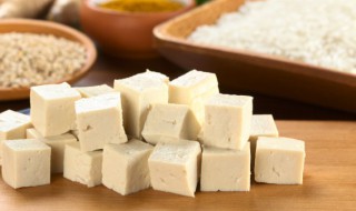 冻豆腐怎么烧 冻豆腐怎么烧汤好吃