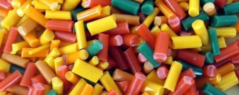 塑料是有机合成材料吗 聚乙烯塑料是有机合成材料吗