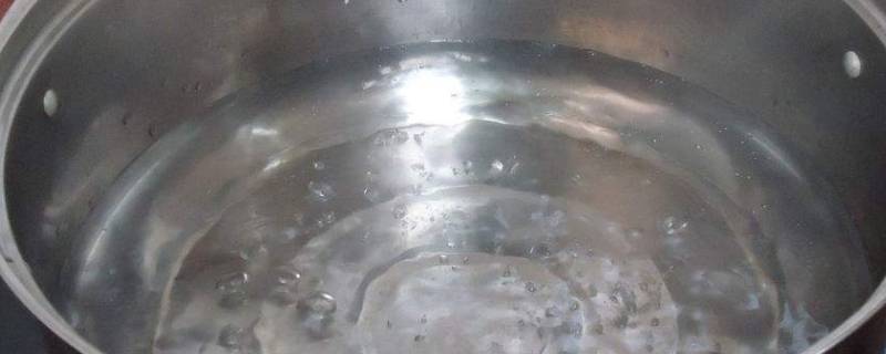 刚买的锅第一次用怎么清洗 刚买的煮锅第一次用怎么清洗