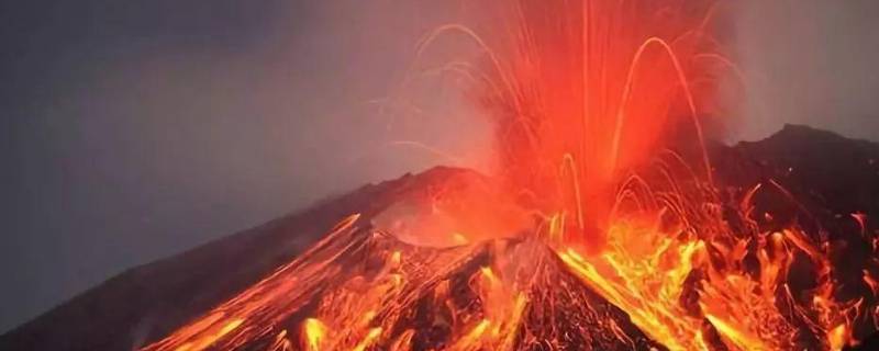 火山由哪三部分组成 火山分为哪三部分