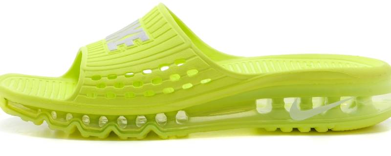 nike拖鞋沾水变臭怎么解决（nike的拖鞋有臭味怎么办）